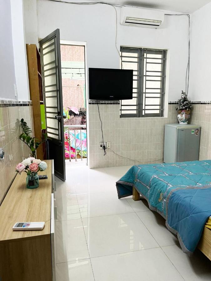 Homestay Ms. Hoa ホーチミン市 エクステリア 写真